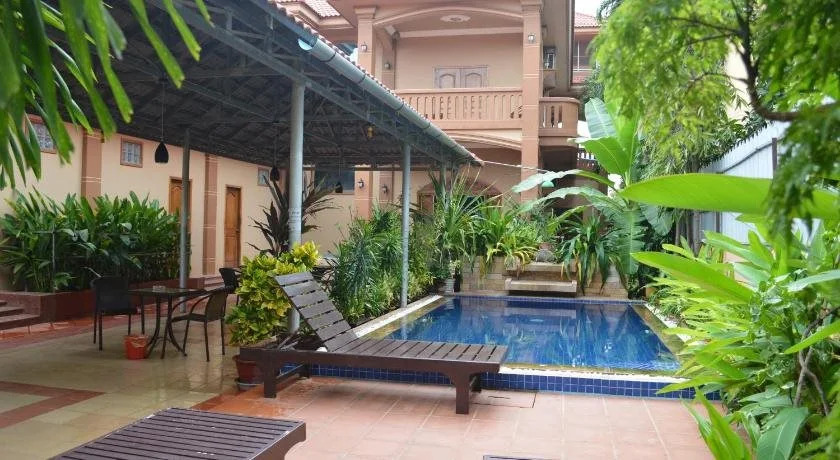 Uncle Sam Villa