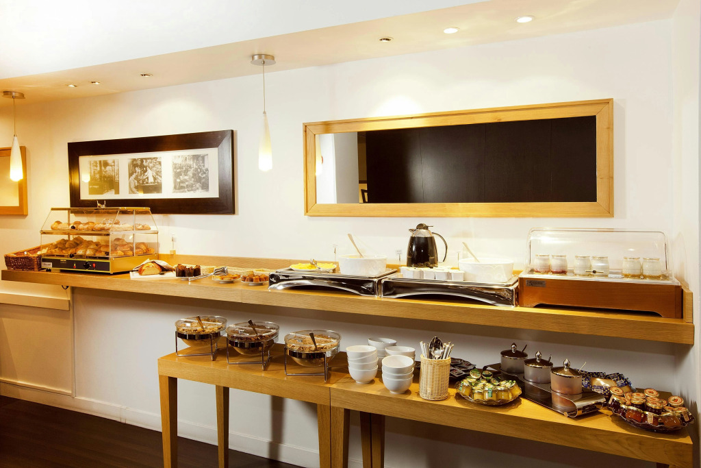 Отель Residhome Paris Opéra