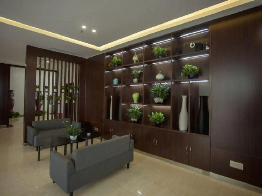 Holiday Inn Hyatt regency (Dongming Huanghe Road)