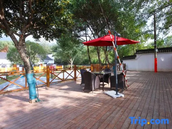 Weiduo Bieyuan Hostel