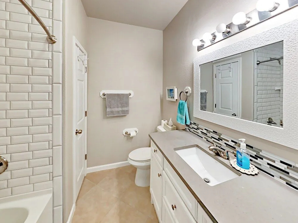Serene #302 - 2 Br Condo