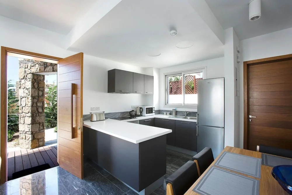 Paradise Cove Luxurious Beach Villas Indigo 1 Bedroom Villa
