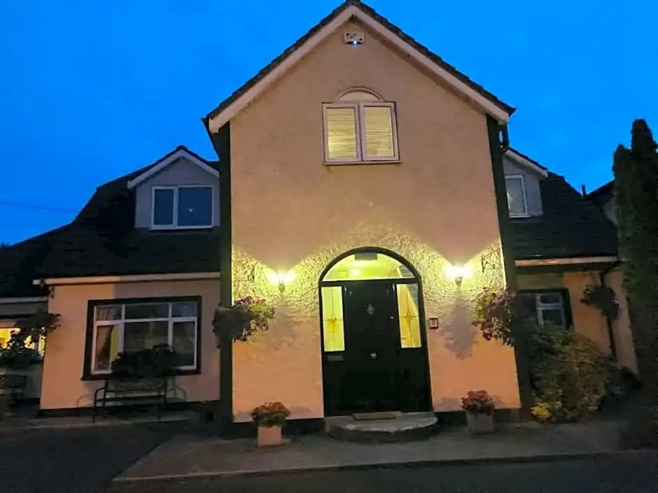 Castle Lodge B&B Kilkenny