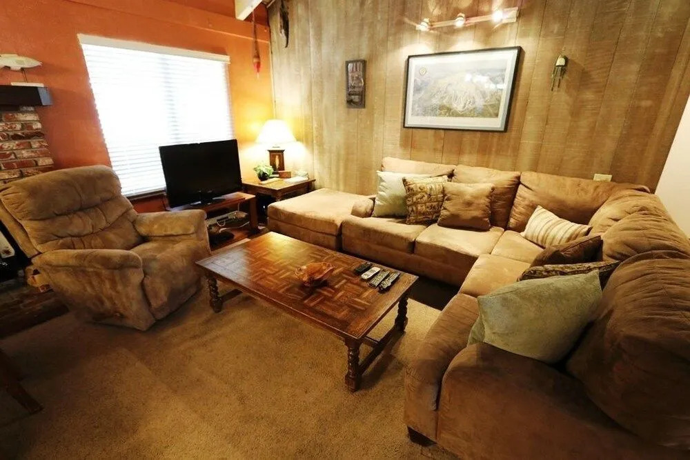 Horizons 4 #156 3 Bedrooms 3 Bathrooms Condo