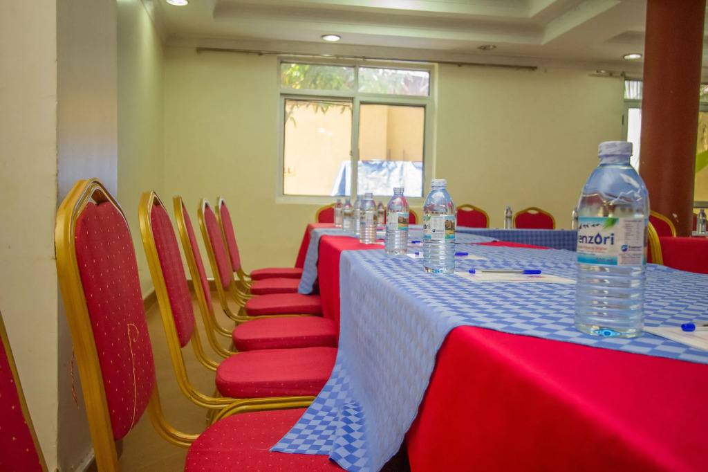 Grand Global Hotel