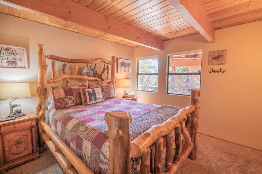Wolf View Lodge