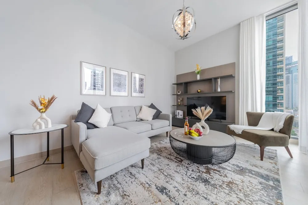 EDEN'S Homes & Villas - LIV Residence