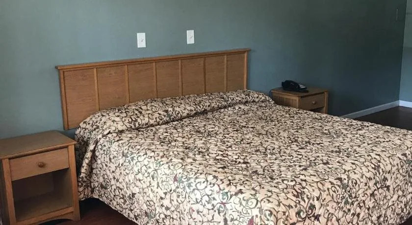Economy Inn