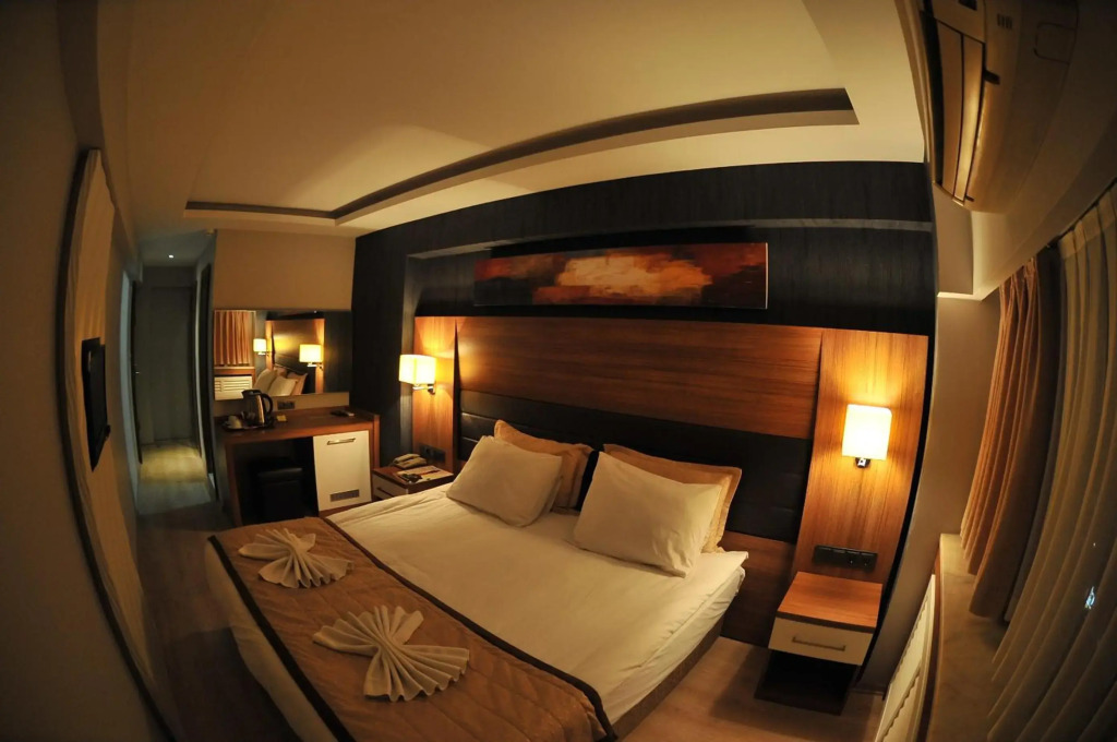 İzmir Otel Kabaçam
