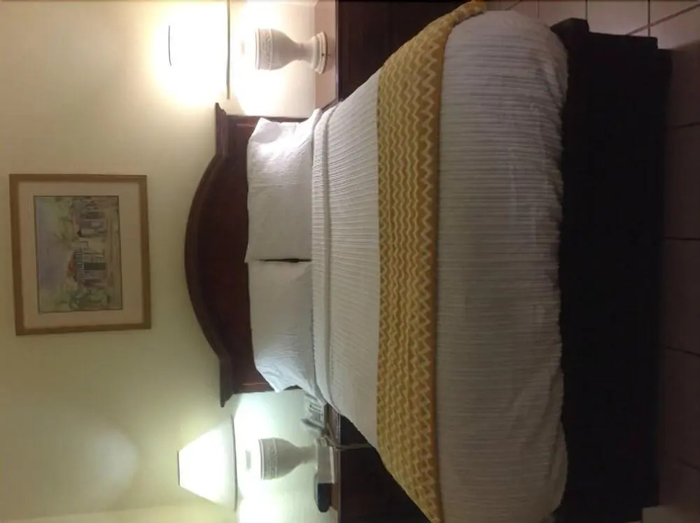 Micro Hotel Condo Suites