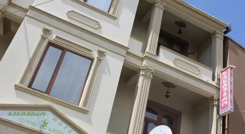 Lion Hotel