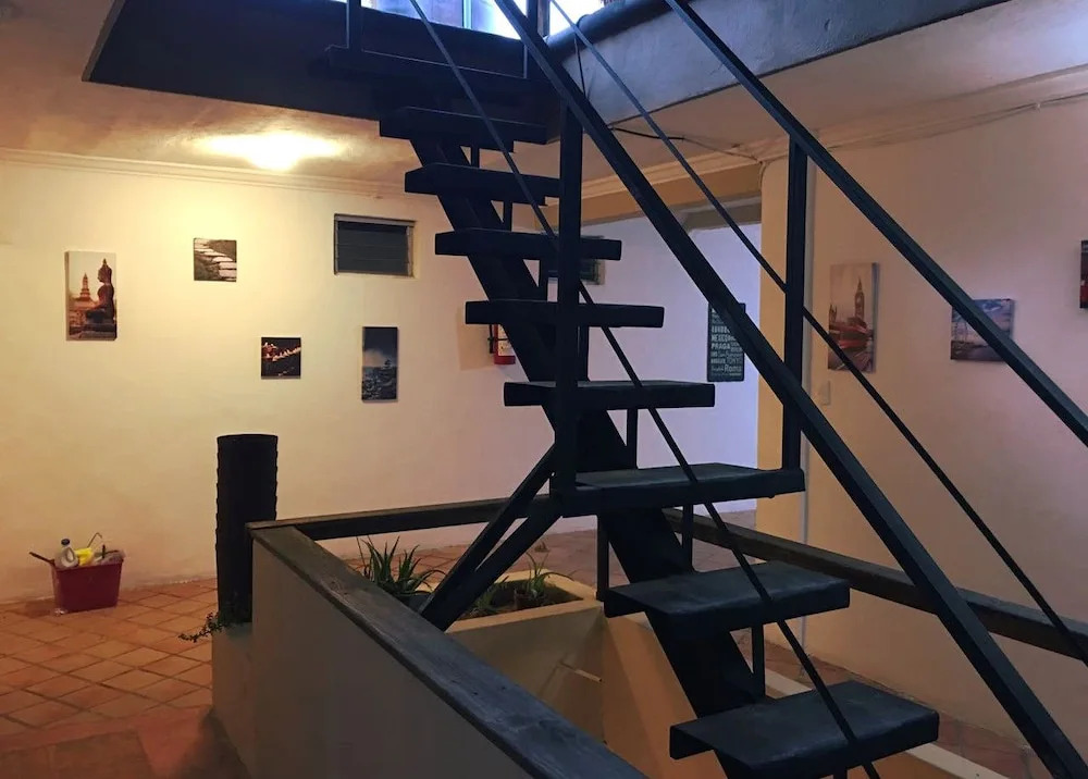 Deja Hostel