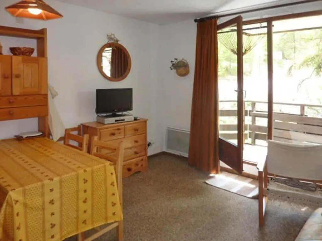 Appartement Les Orres, 1 pièce, 6 personnes - FR-1-322-290