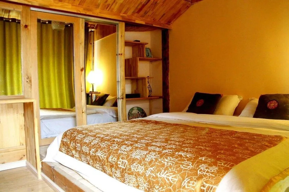 Lijiang Nalan Inn