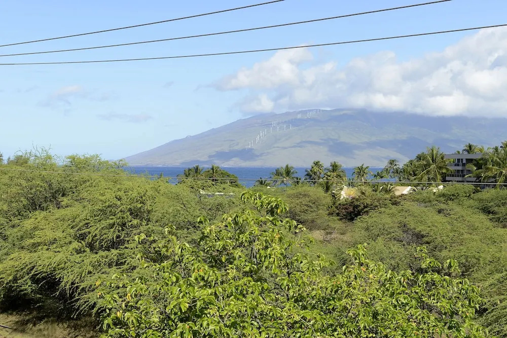 Haleakala Shores B-407 by Vacation Rental Pros