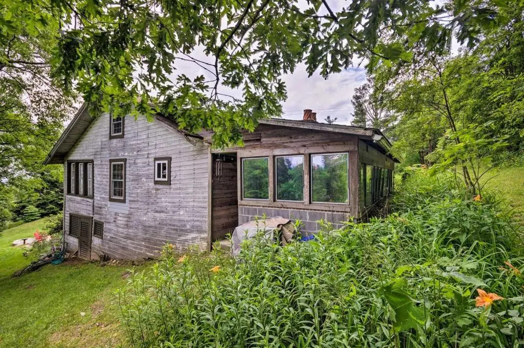 Ginnys Cabin
