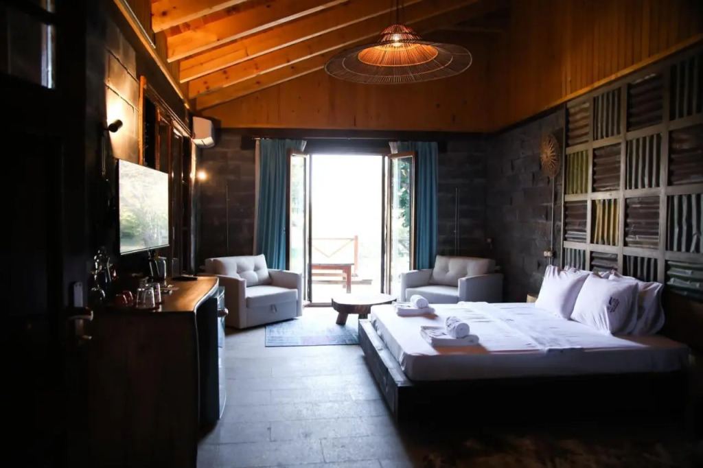 MAVİ AT HOTEL Blue Horse