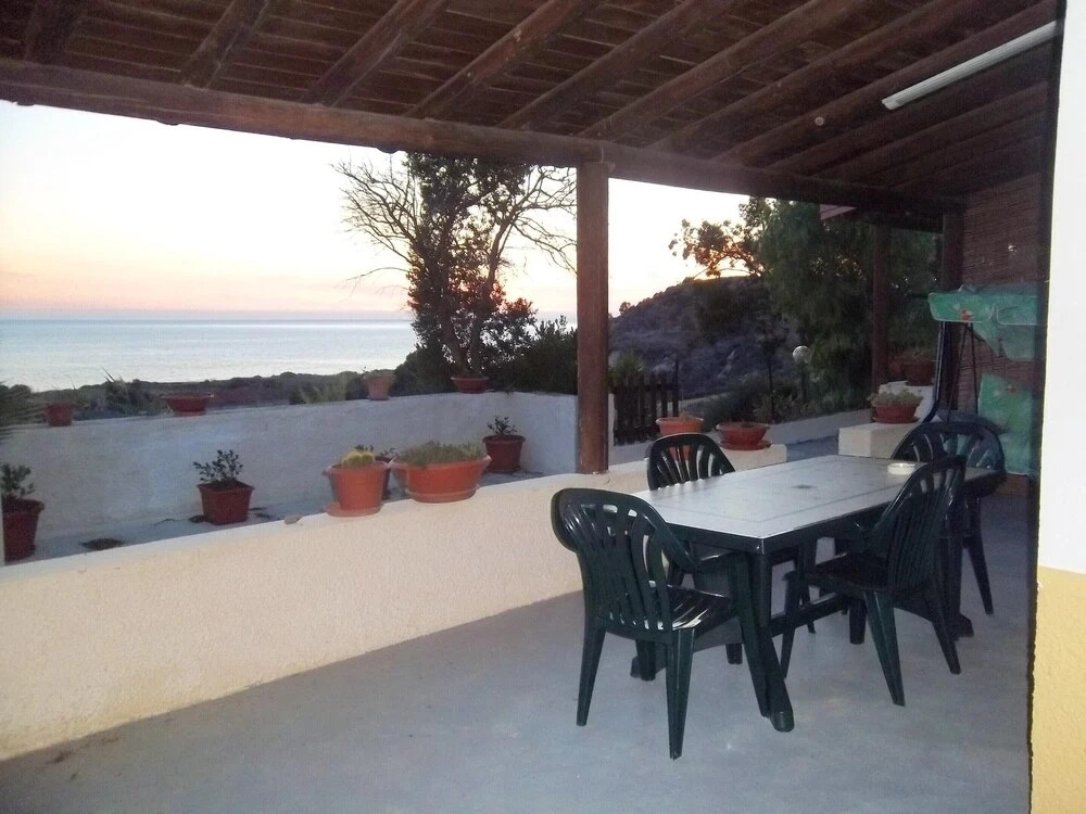 2 bedrooms appartement at Seccagrande 900 m away from the beach with sea view furnished terrace and wifi