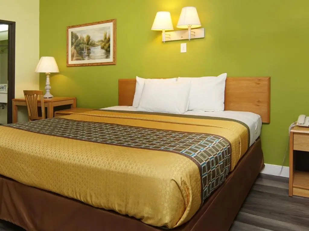 Quality One Motel