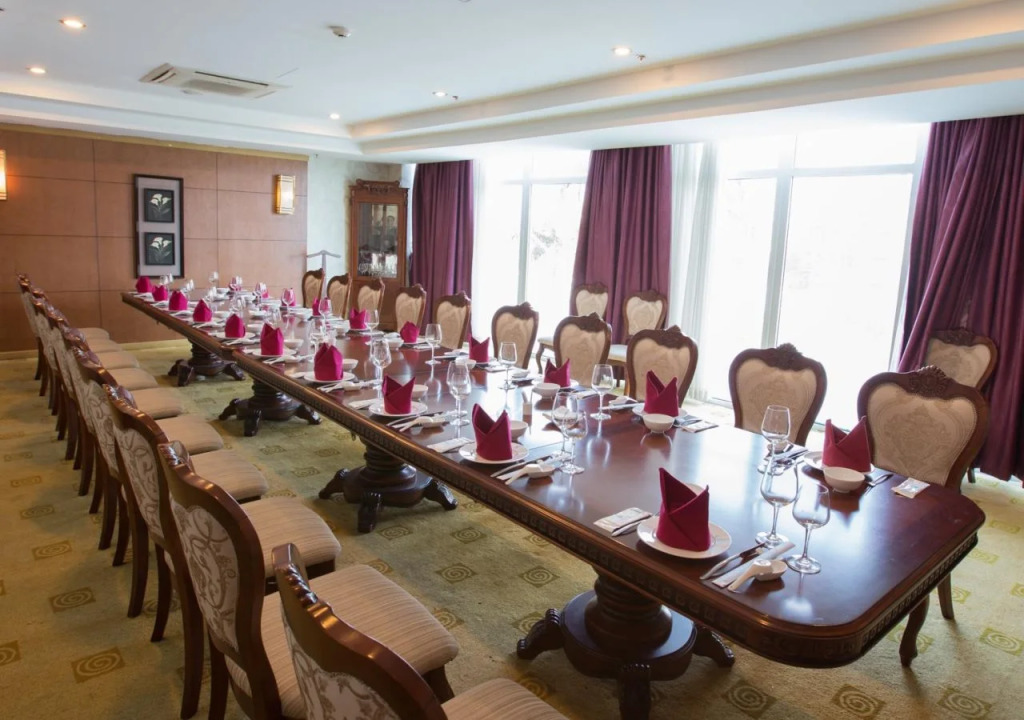 Lam Kinh Hotel