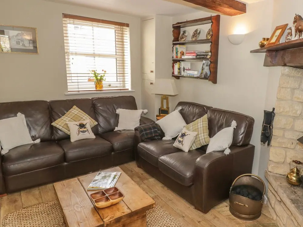 Bumble Cottage
