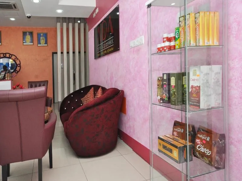Ada Hotel & Apartment