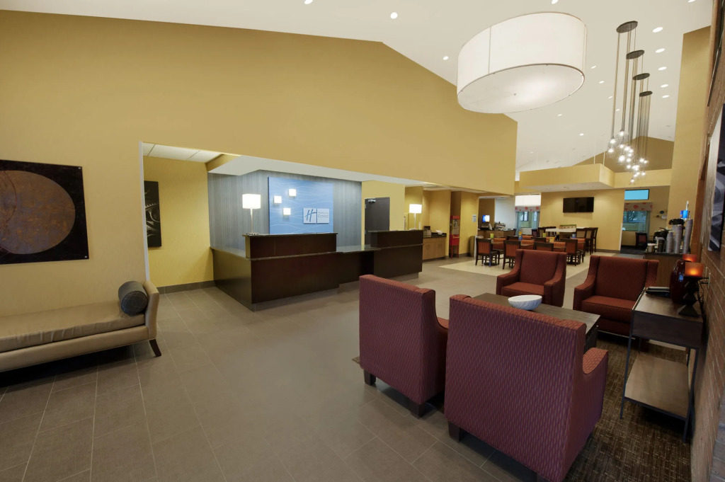 Holiday Inn Express Fredericksburg - Southpoint by IHG