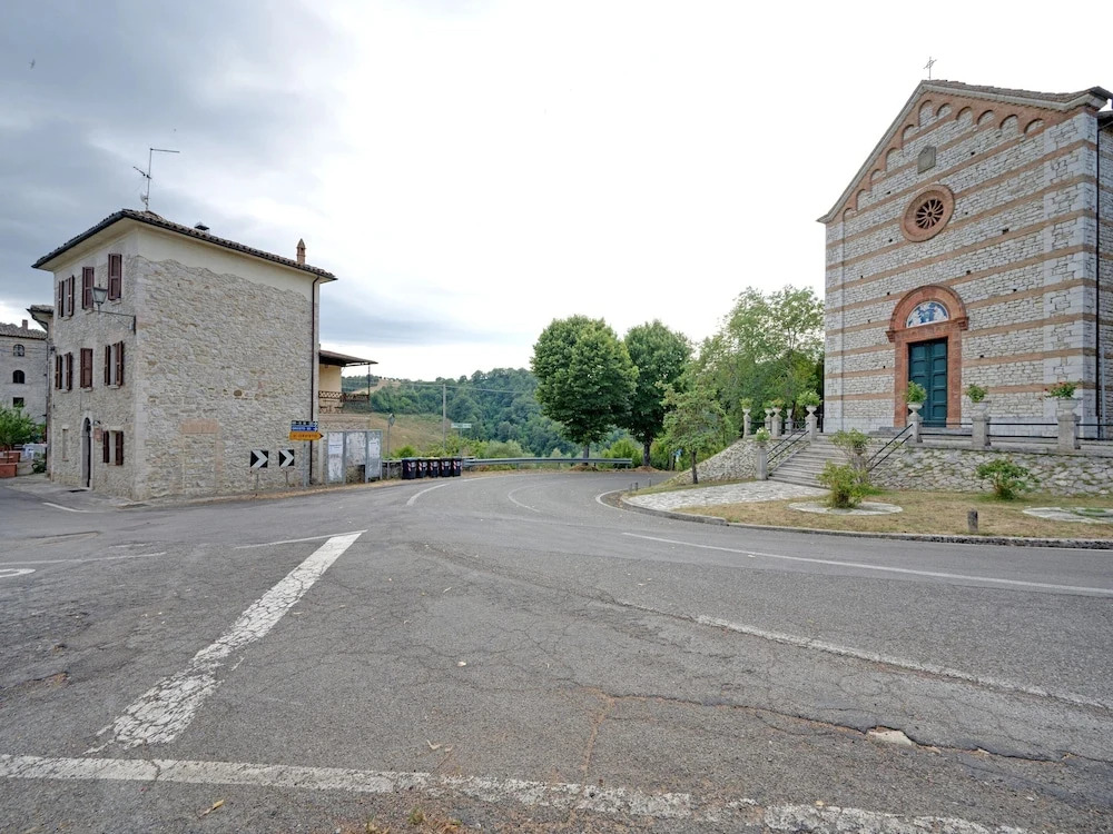 Mansion in Prodo near Lake Bolsena