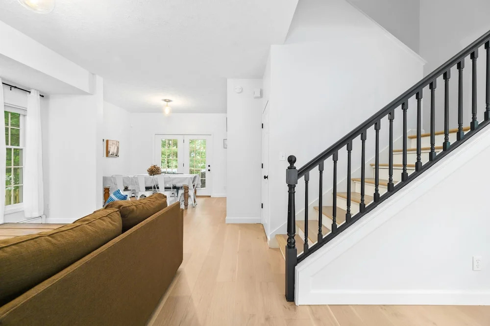Gorgeous 2BDR Home near Downtown