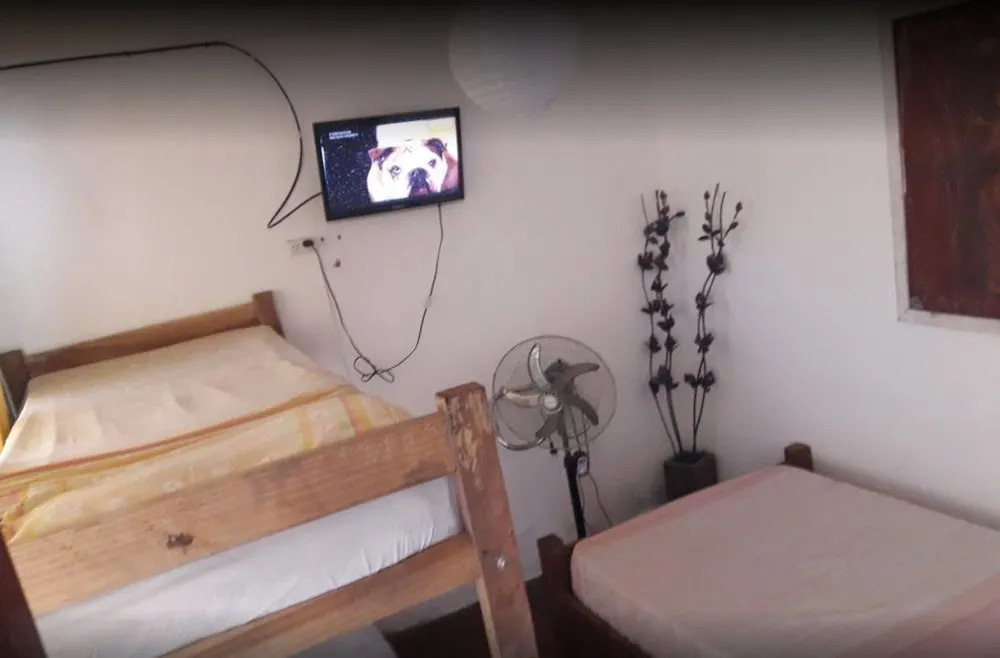 Hostal Travellers