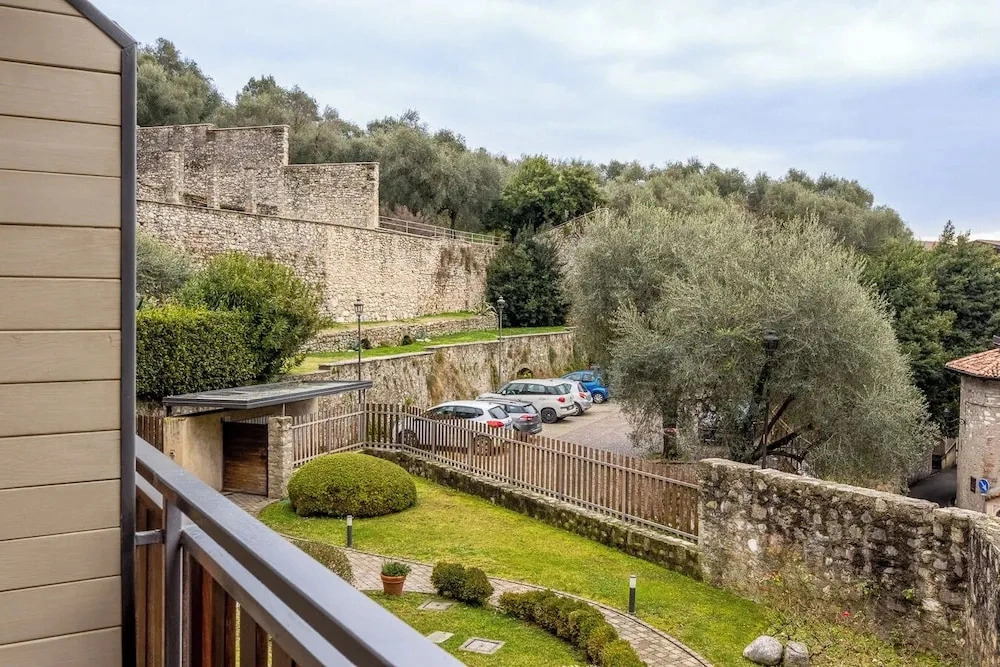 Lemon House 3 by Wonderful Italy
