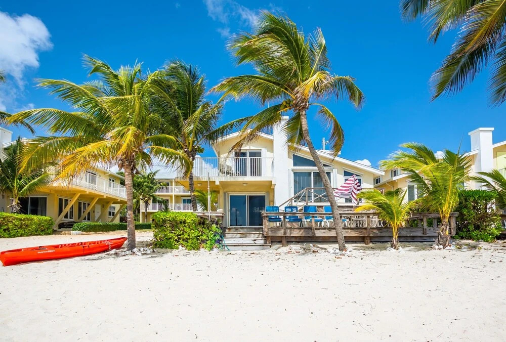 Caribbean Paradise by Cayman Villas