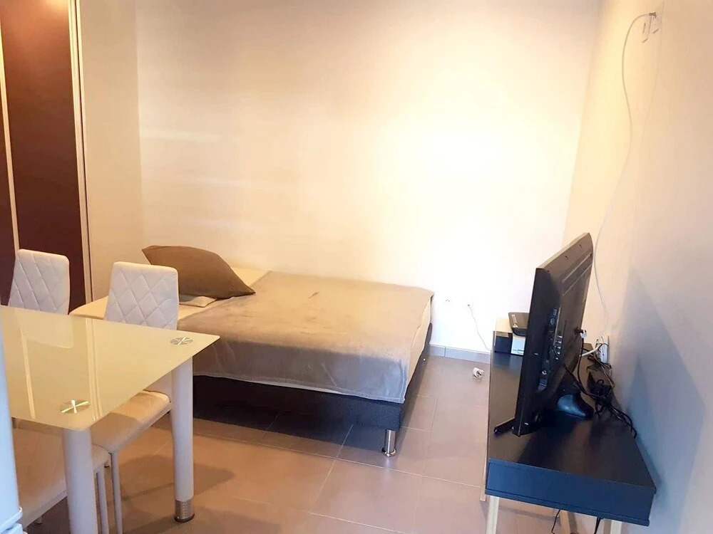 Studio in Ligne Paradis, With Pool Access, Furnished Terrace and Wifi