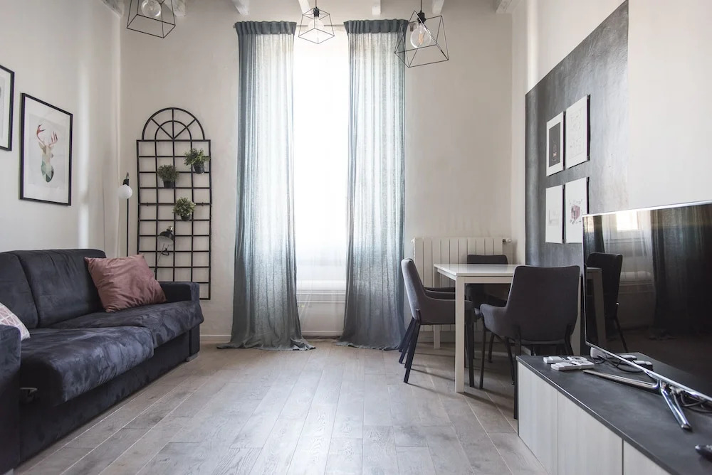 Stylish 1 Bedroom Flat in City Life District