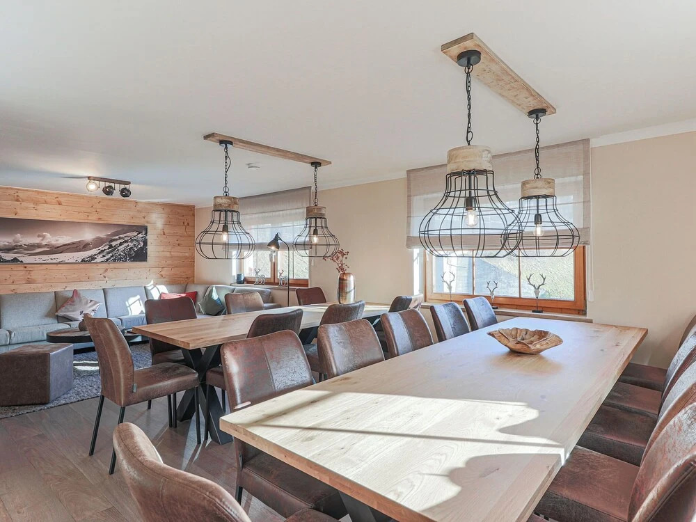 Luxurious Chalet Near Ski Lift in Hopfgarten