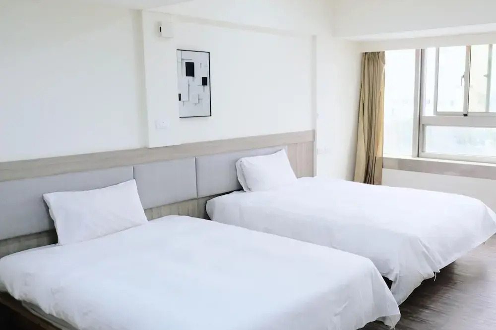 Yoai Mountain Roam Hotel