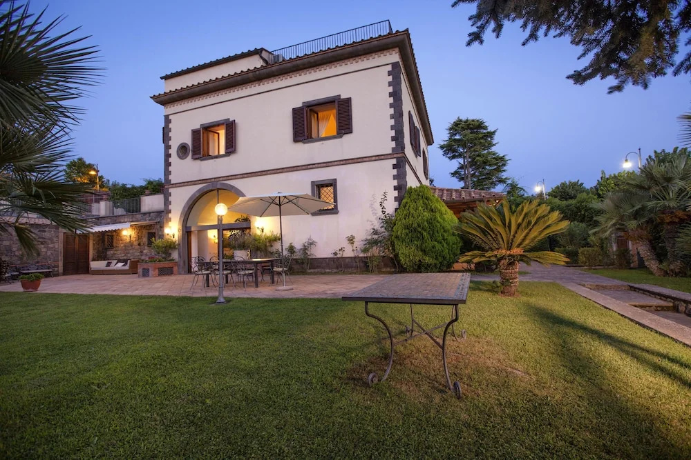 Amore Rentals - Villa Il Pino
