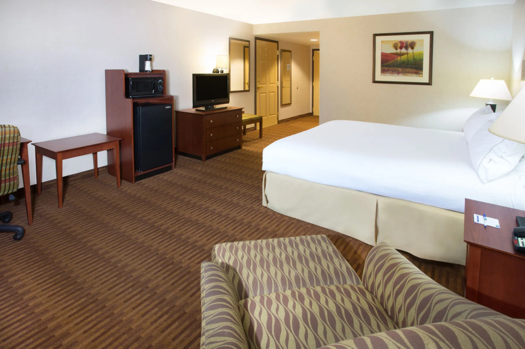 Holiday Inn Express Yreka-Shasta Area by IHG
