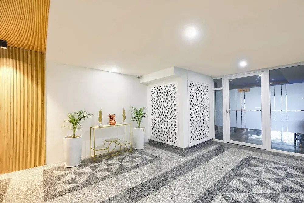 FabHotel Hygge Stay - 1.5km from Belvedere Towers Metro Station Gurgaon