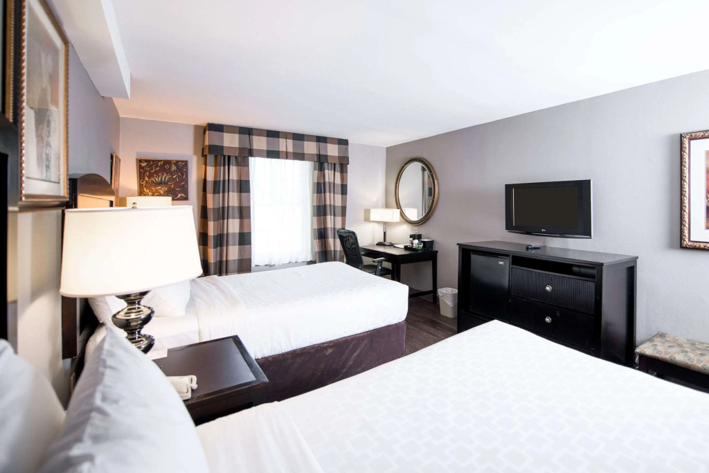 Carradoc Hall Hotel & Conference Center - Leesburg by The Red Collection