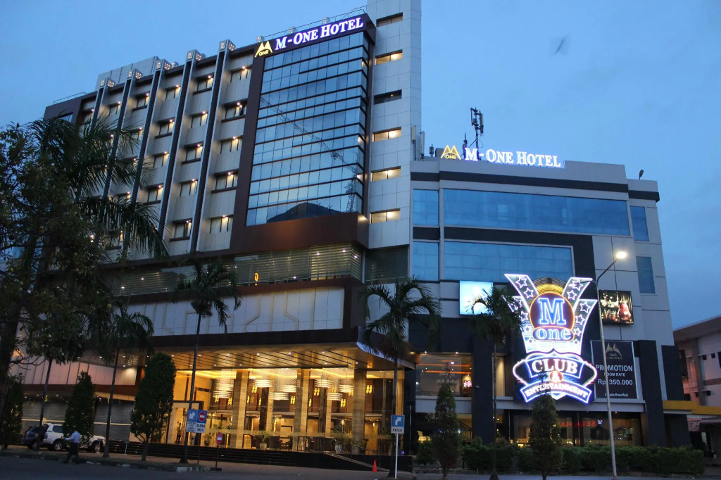 M One Hotel