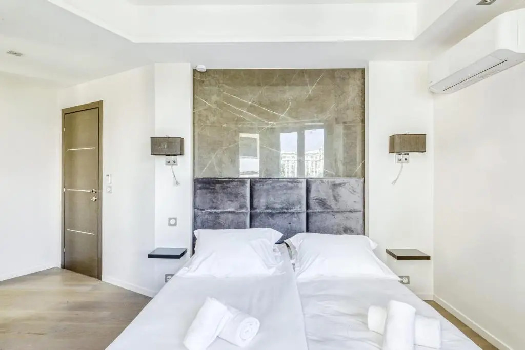 Superb Modern 2BR Flat Close to Croisette