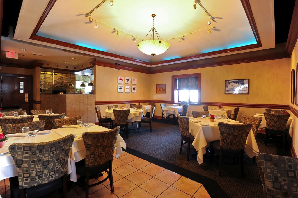 The Farmington Inn and Suites