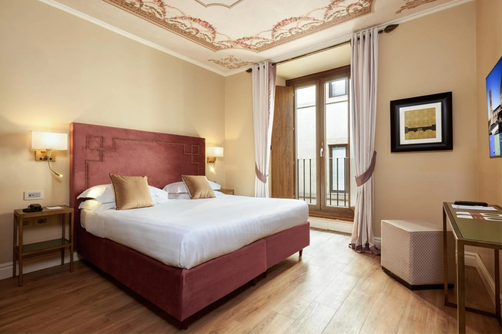 Отель Grand Hotel Cavour
