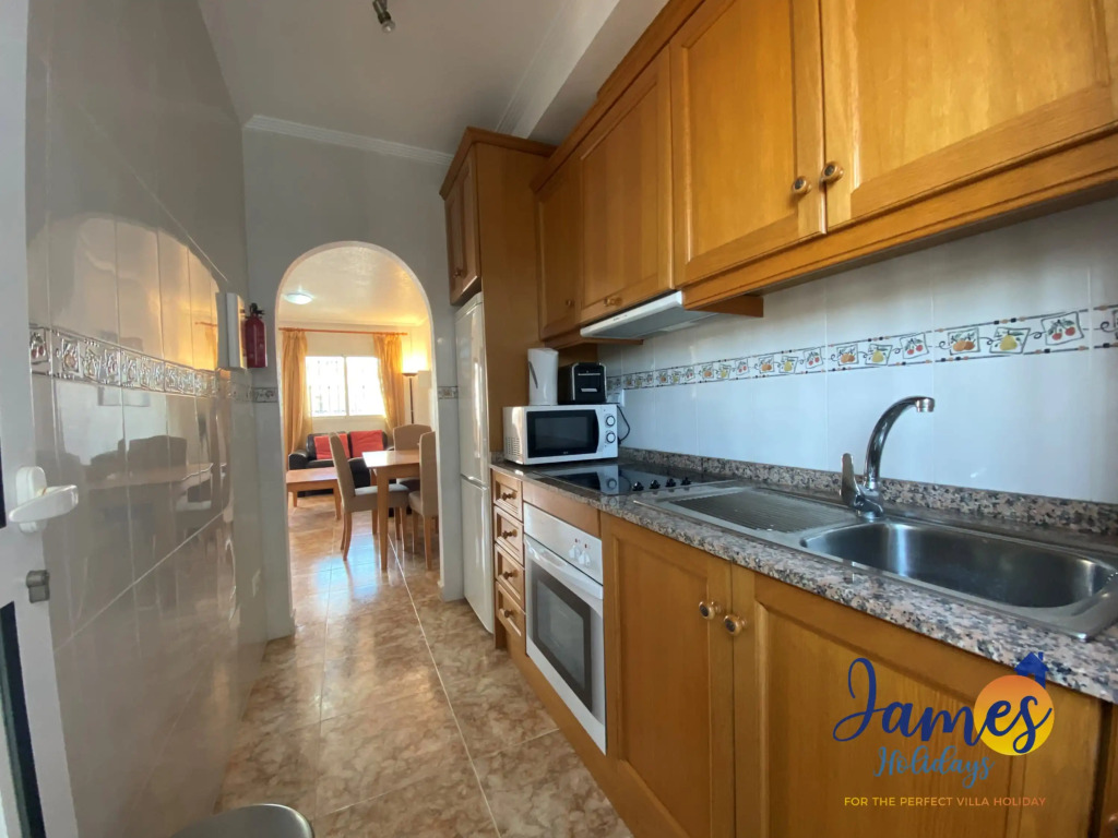 First Floor  La Cinuelica Apmt R3 Com  pool L334