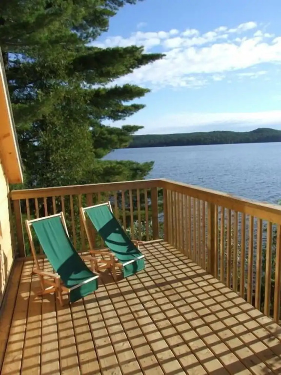 Algonquin Island Retreat