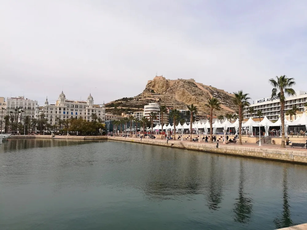 Altamira Apartments