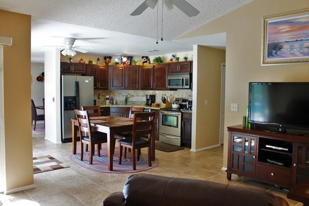 Sunny, South Facing Indian Ridge Pool Home