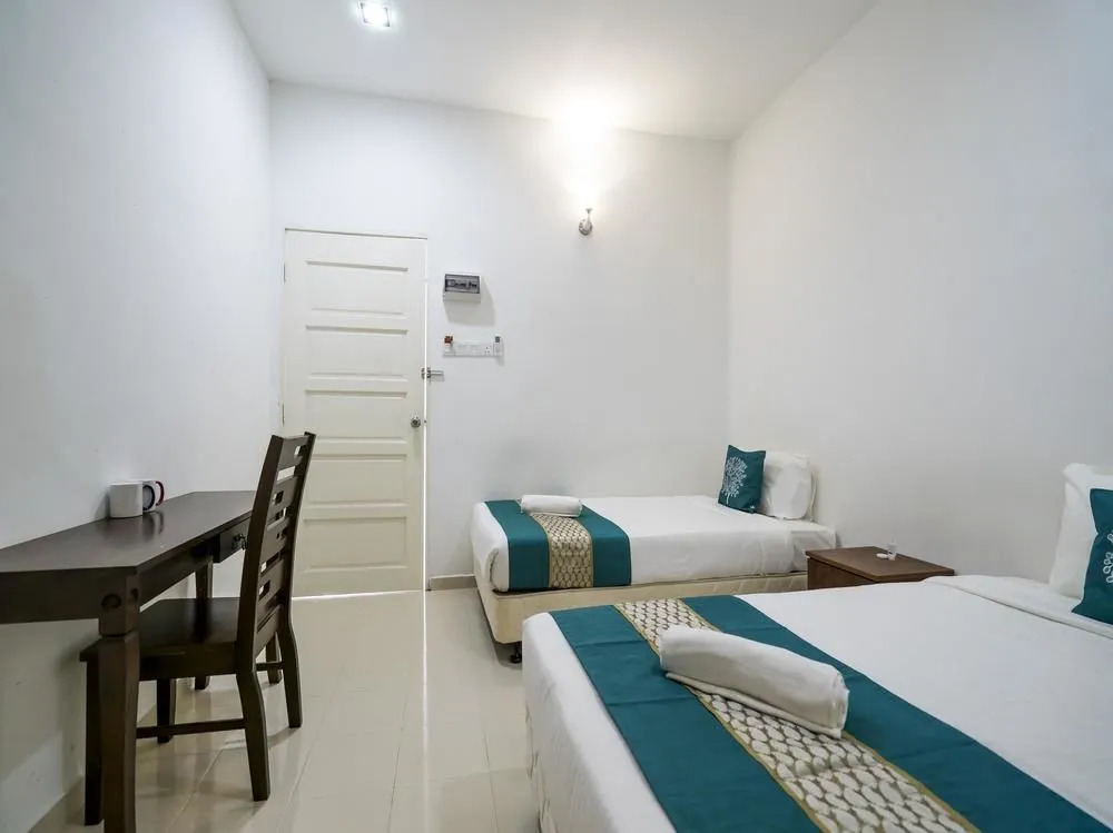 Oyo 275 Senyum Inn