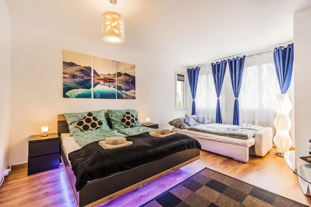 10Min Downtown 3 rooms Parking Metro100m